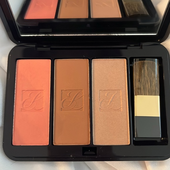 Estée Lauder Blush Trio - Picture 2 of 5